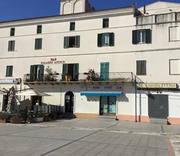 Nocleg ze śniadaniem Palazzo Antico Santa Teresa Gallura